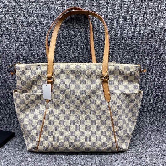 100% Authentic Louis Vuitton Totally White Damier Azur Canvas Tote Bag - Picture 2 of 16